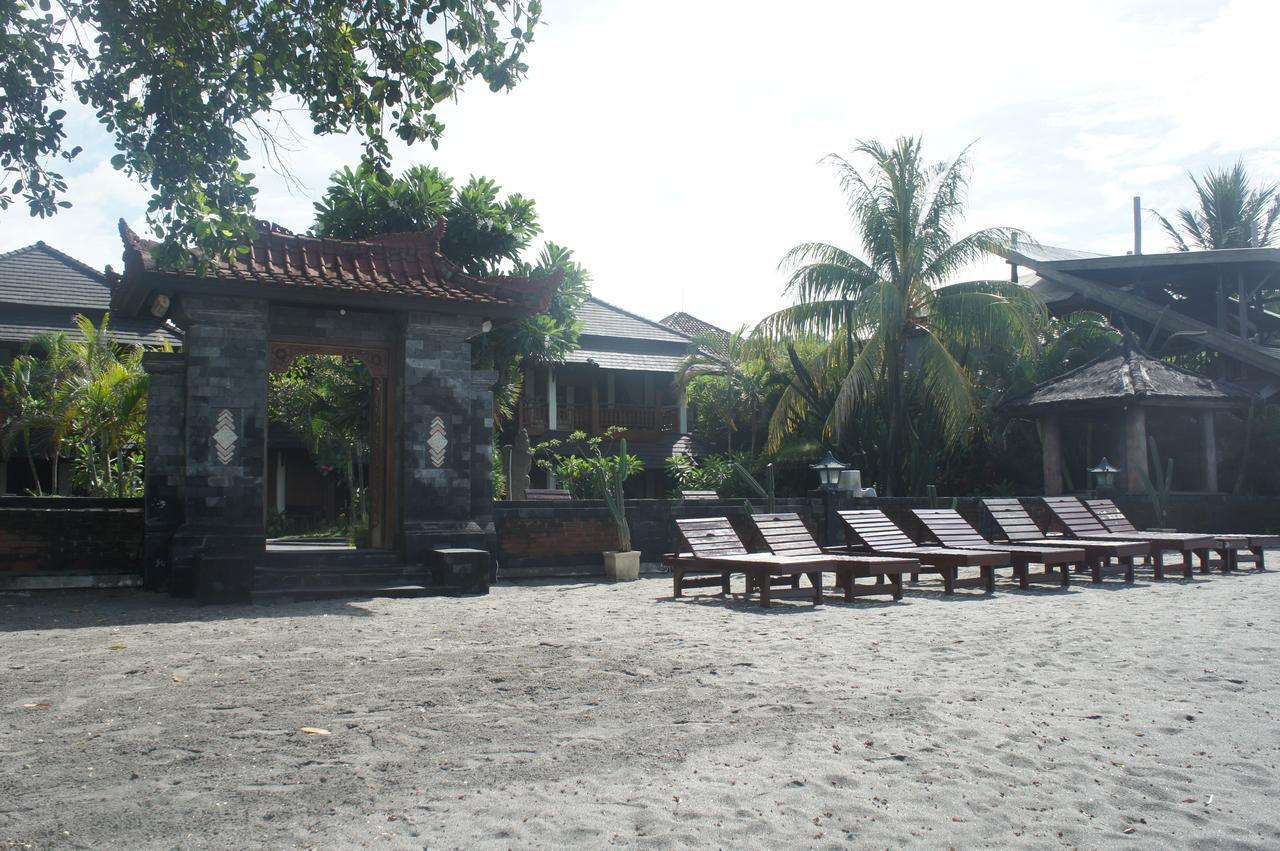 Batu Bolong Cottages Mangsit Extérieur photo