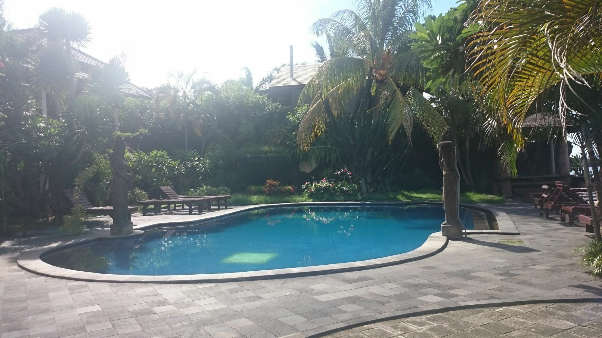 Batu Bolong Cottages Mangsit Extérieur photo